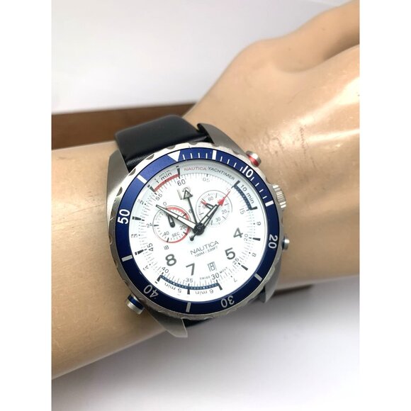 Nautica Men's Watch N25003 Swiss Quartz White Dial Date Black Leather Band 42mm - Picture 11 of 14